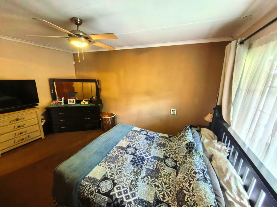 4 Bedroom Property for Sale in Vaalpark Free State